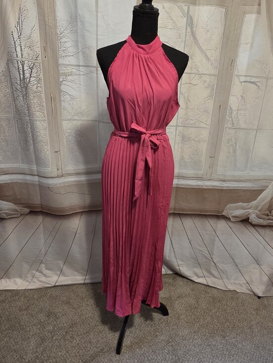 Kohl's Dresses & Skirts - Women's Fuchsia Halter Pleated Midi Dress with Waist Tie